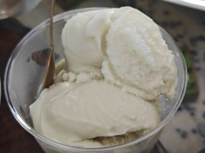 ไอติมกะทิน้ำอ้อย