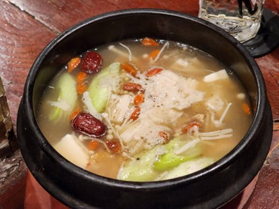 CHICKEN PAITAN SOUP