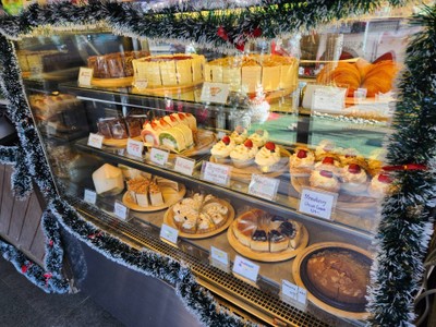 อาหาร หรือ เครื่องดื่ม