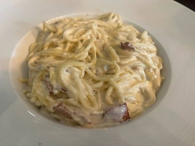 สปาเกตตีคาโบนาร่า