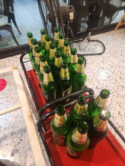 อาหาร หรือ เครื่องดื่ม