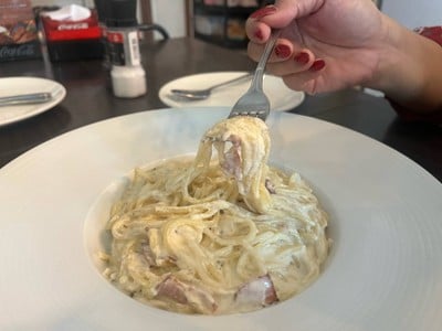 สปาเกตตีคาโบนาร่า