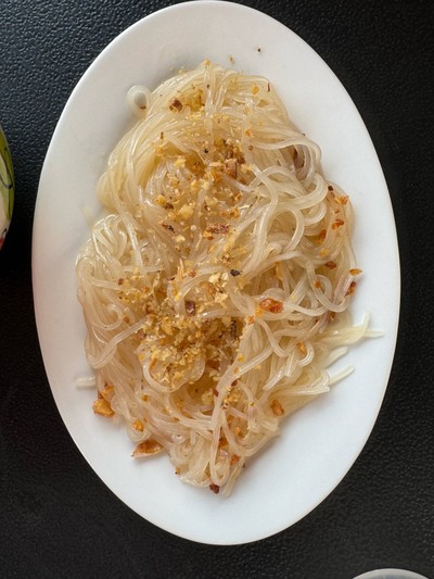 เส้นเล็กลวก