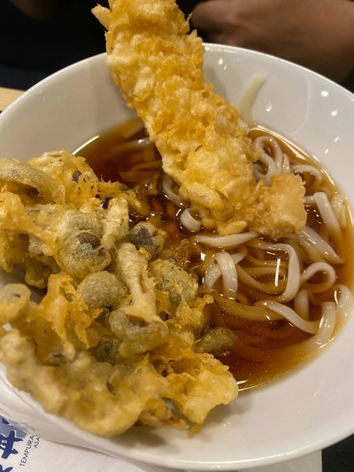 เทมปุระ อุด้ง เทนด้ง