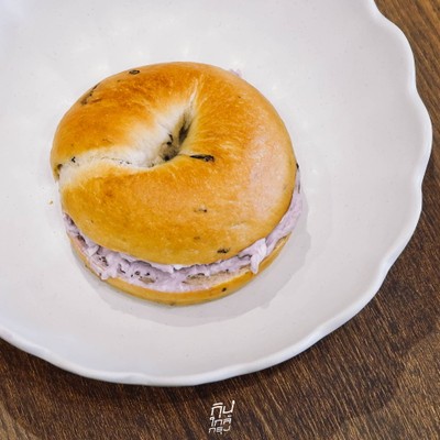 Onethird Bakehouse คาเฟ่สุดคิ้วท์ เบเกิลโฮมเมด ย่านลาซาล
