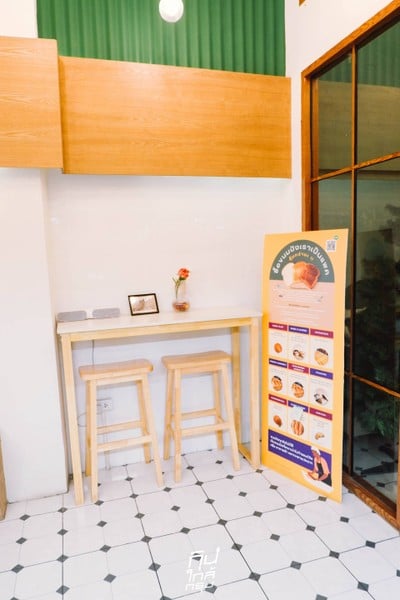 Onethird Bakehouse คาเฟ่สุดคิ้วท์ เบเกิลโฮมเมด ย่านลาซาล