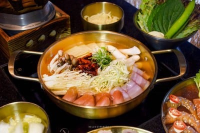 SSAMTHING TOGETHER อร่อยฟินกับมื้อพิเศษสไตล์เกาหลีแท้ๆ