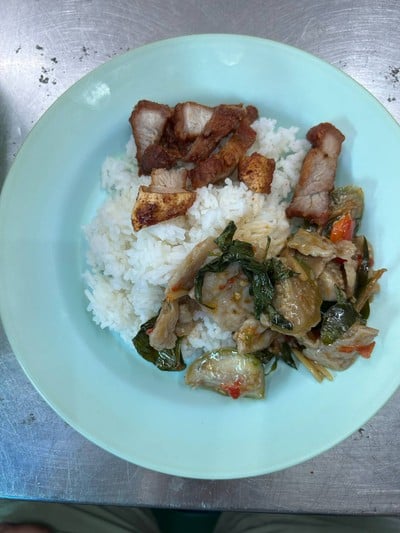 ข้าวราดแกง