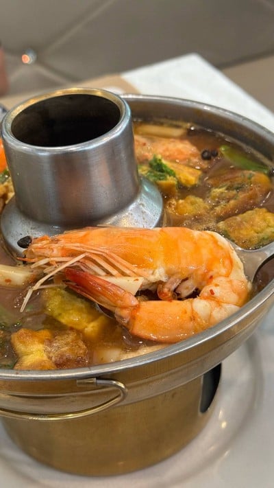 แกงส้มชะอมไข่กุ้ง