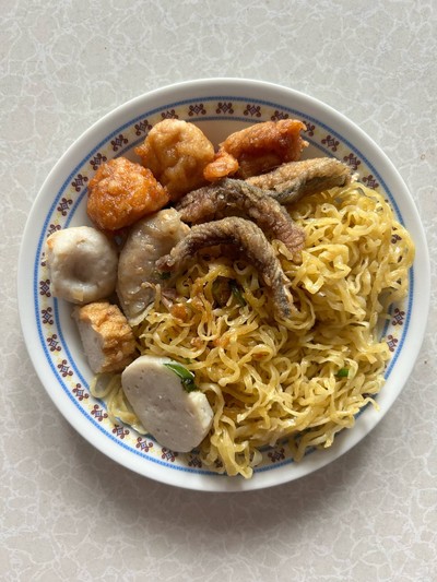 บะหมี่แห้ง