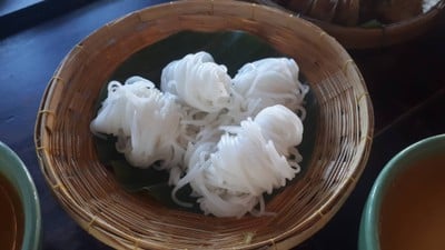 ขนมจีน