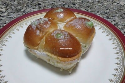 ขนมปังสังขยาใบเตย