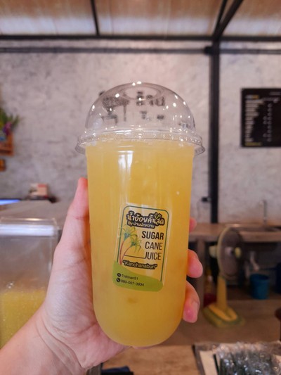 น้ำอ้อยคั้นสด