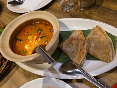 แกงเขียวหวาน+โรตี