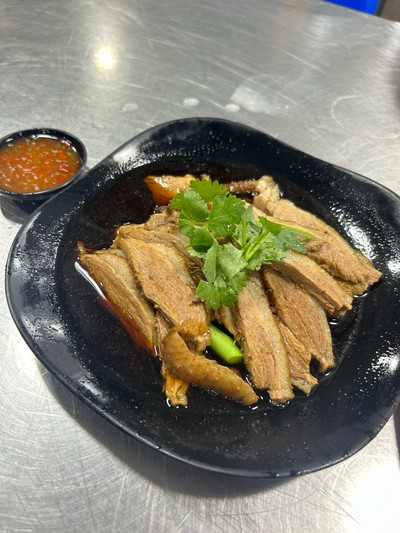 เป็ดพะโล้ 