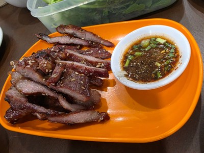คอหมูย่างเล็ก