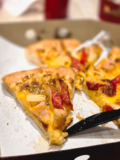 อาหาร หรือ เครื่องดื่ม