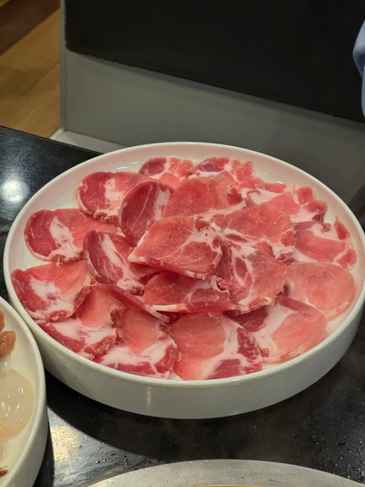 ชุดครอบครัวหมูวาไรตี้ M