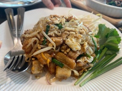 ผัดไทย