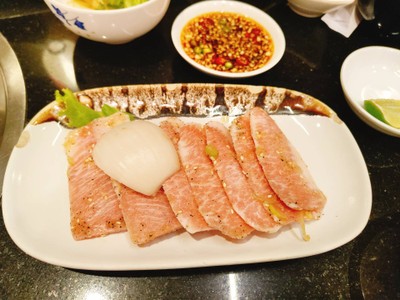 อาหาร หรือ เครื่องดื่ม