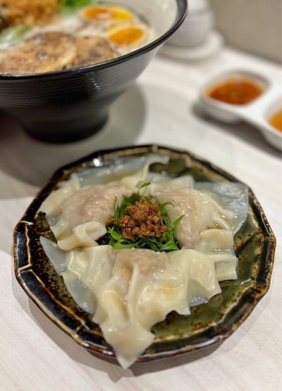🥟 Ebi Wonton. (Price 98++ Baht.)