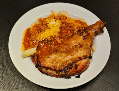 พาสต้าโบโลเนสน่องไก่