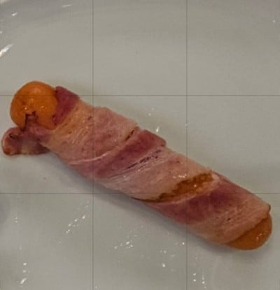 ไส้กรอกพันเบคอน