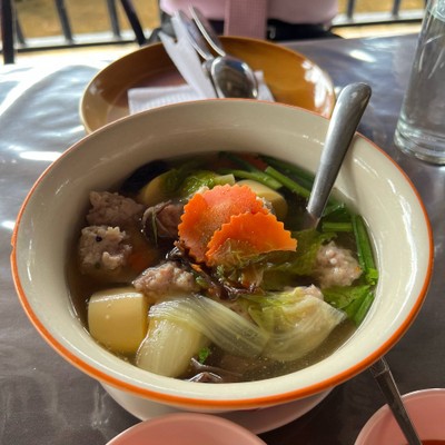 แกงจืดสาหร่ายหมูสับ
