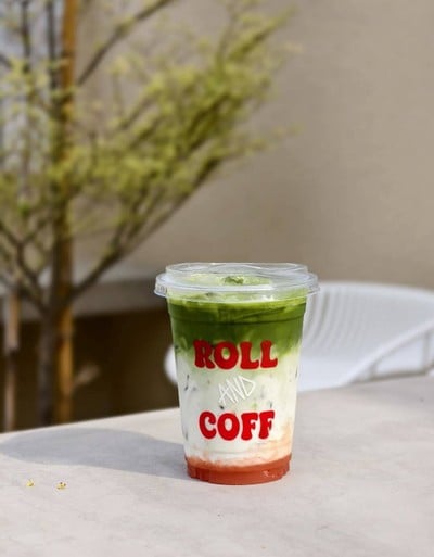 Roll And Coff Huahin