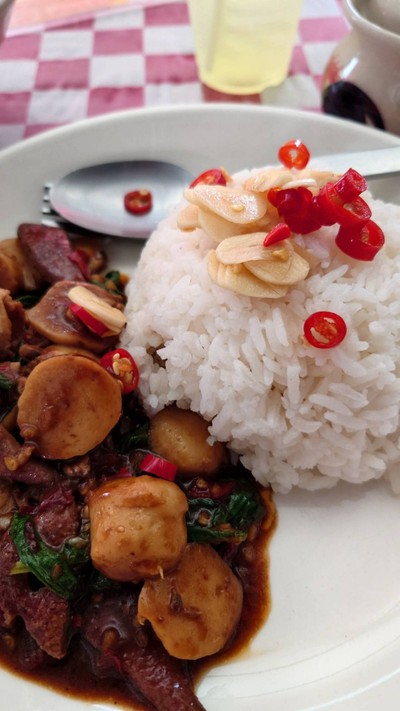 ข้าวกระเพราหมูรวม