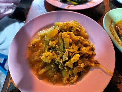 ผักกาดดองผัดไข่