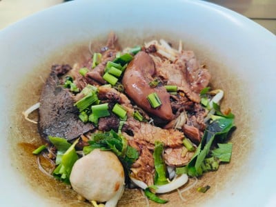 เมนูของร้าน เกาเหลาเนื้อแม่ไสว (ประปา)