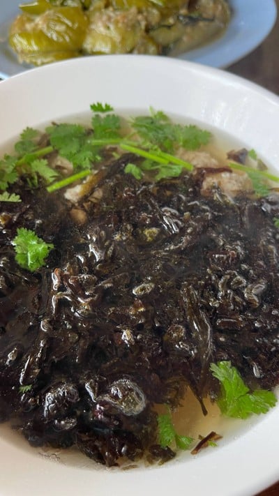 ต้มจืดสาหร่ายหมูสับ