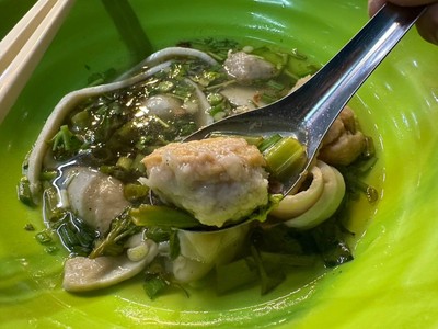 ก๋วยเตี๋ยวเส้นปลา (ไม่งอก)