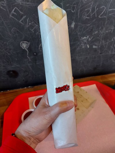 อาหาร หรือ เครื่องดื่ม