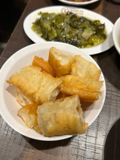 ปาท่องโก๋