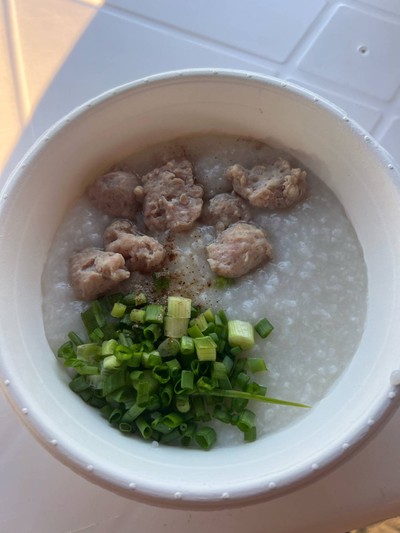 โจ๊กหมูไม่ใส่ไข่
