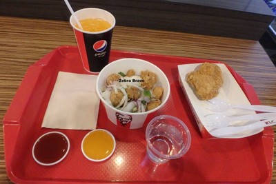 ชุดข้าวไก่แซ่บโบว์ล