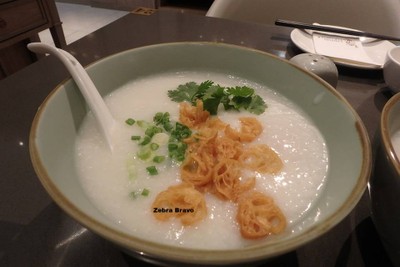 โจ๊กหมูใส่เครื่องใน