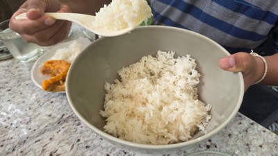 ข้าวสวยโถ