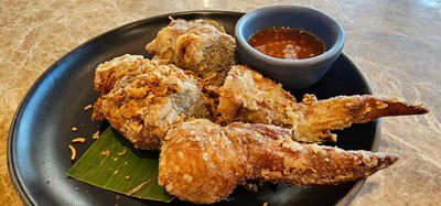 ปีกไก่ยัดไส้วุ้นเส้น