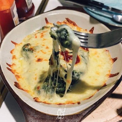 13 เหรียญ สุขุมวิท 49