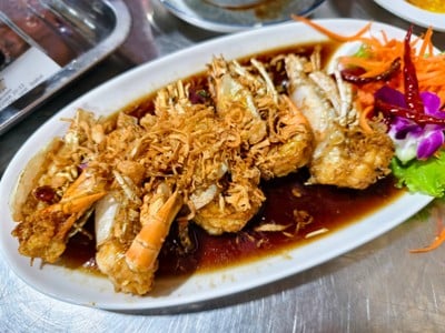 กุ้งผัดซอสมะขาม
