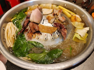 อาหาร หรือ เครื่องดื่ม