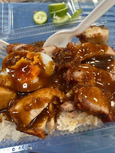 ข้าวหมูกรอบ+ไข่ต้ม