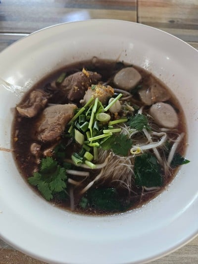 ก๋วยเตี๋ยวหมูตุ๋น