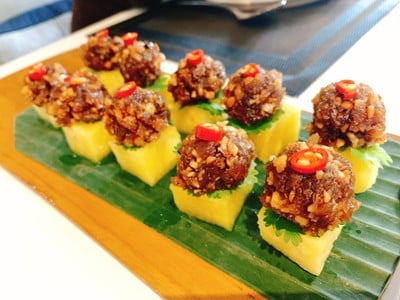 เมนูของร้าน The Raweekanlaya Dining เดอะ ระวีกัลยา ไดนิ่ง