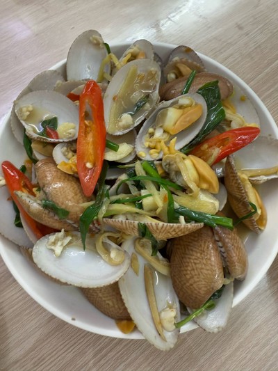 ผัดหอยลาย