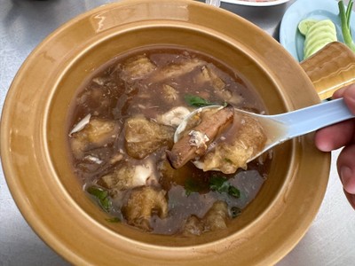 กระเพาะปลาน้ำแดง