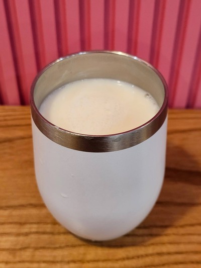 นมสดร้อน